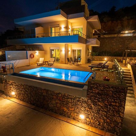 Villa Poppy Vathí Екстериор снимка