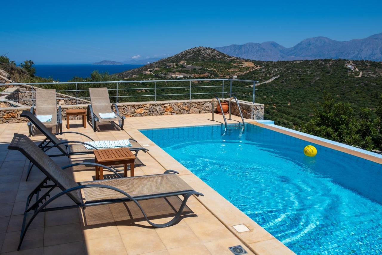 Villa Poppy Vathí Екстериор снимка