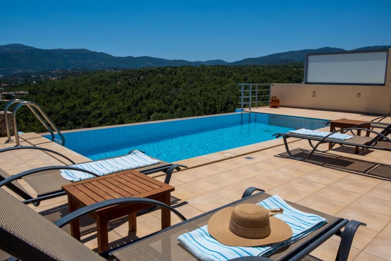 Villa Poppy Vathí Екстериор снимка