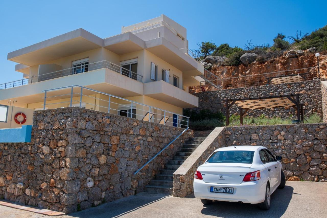Villa Poppy Vathí Екстериор снимка