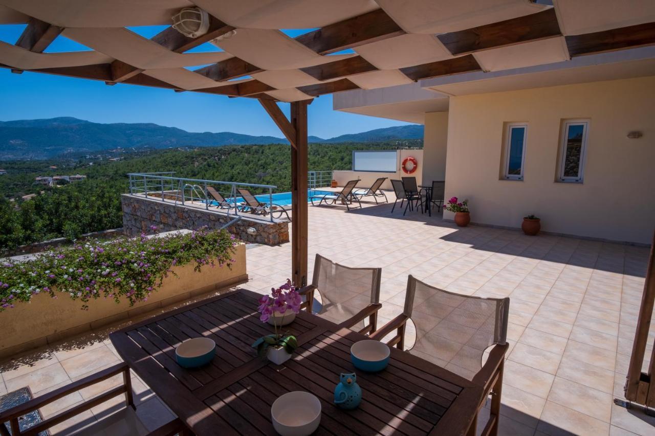 Villa Poppy Vathí Екстериор снимка