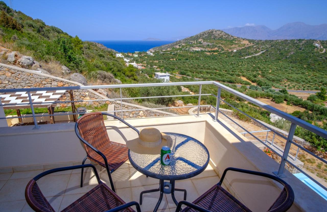 Villa Poppy Vathí Екстериор снимка