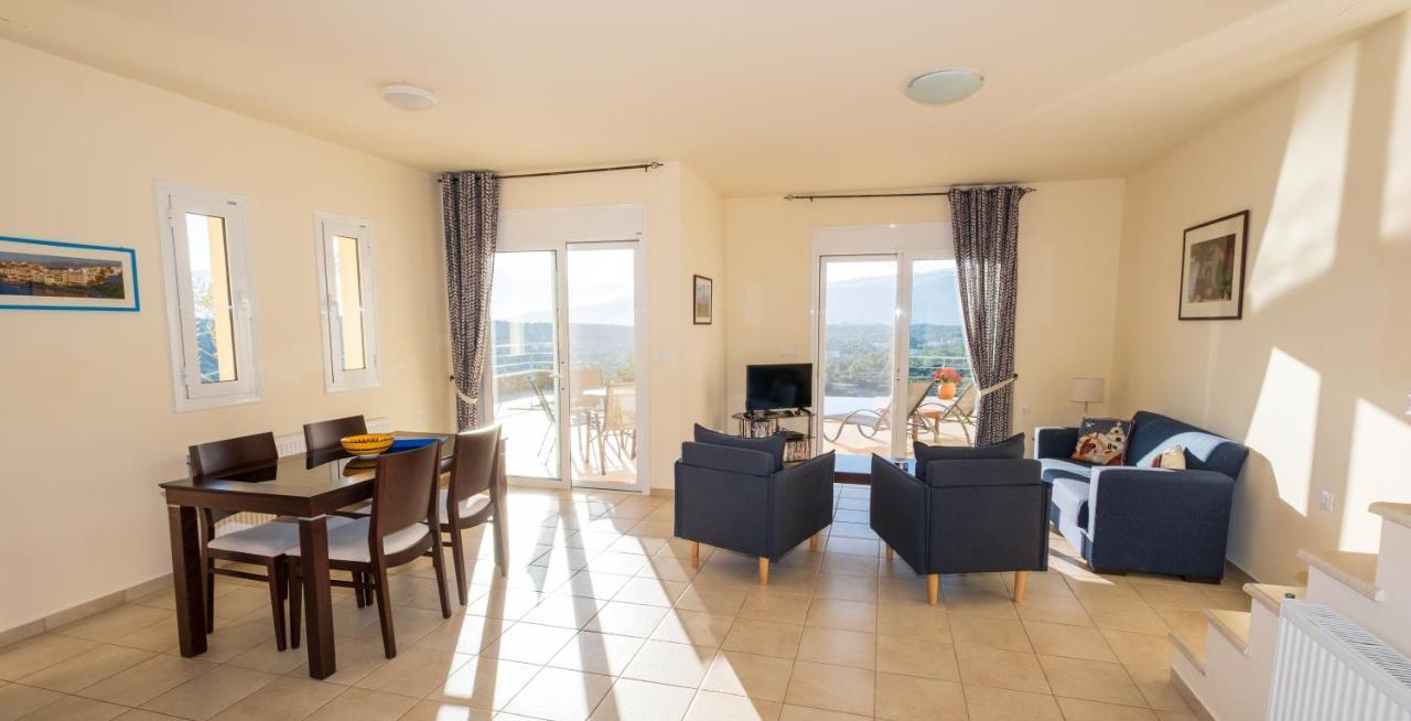 Villa Poppy Vathí Екстериор снимка