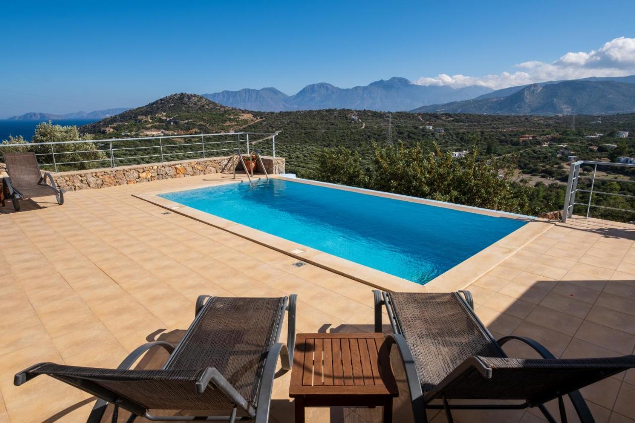 Villa Poppy Vathí Екстериор снимка