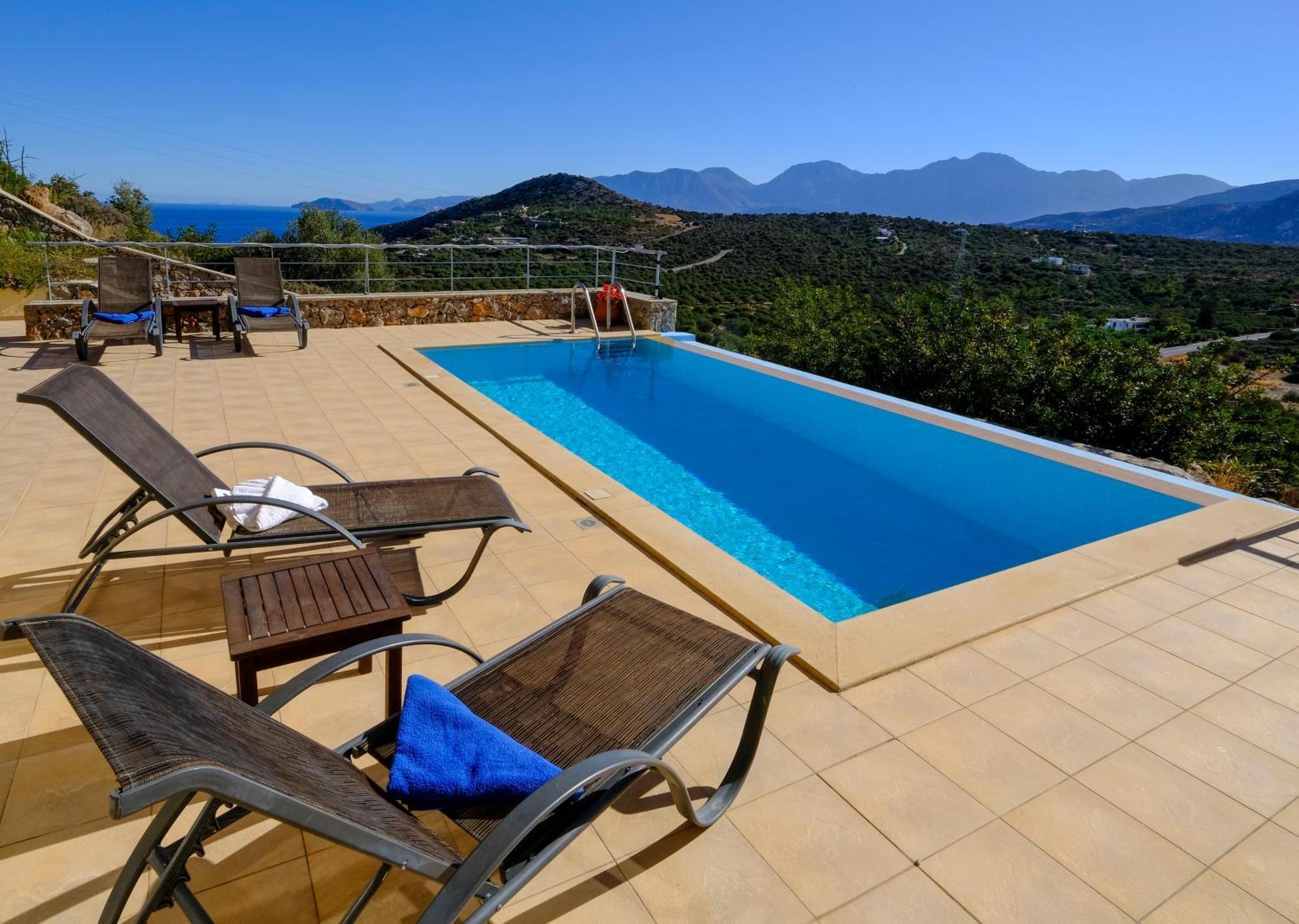 Villa Poppy Vathí Екстериор снимка