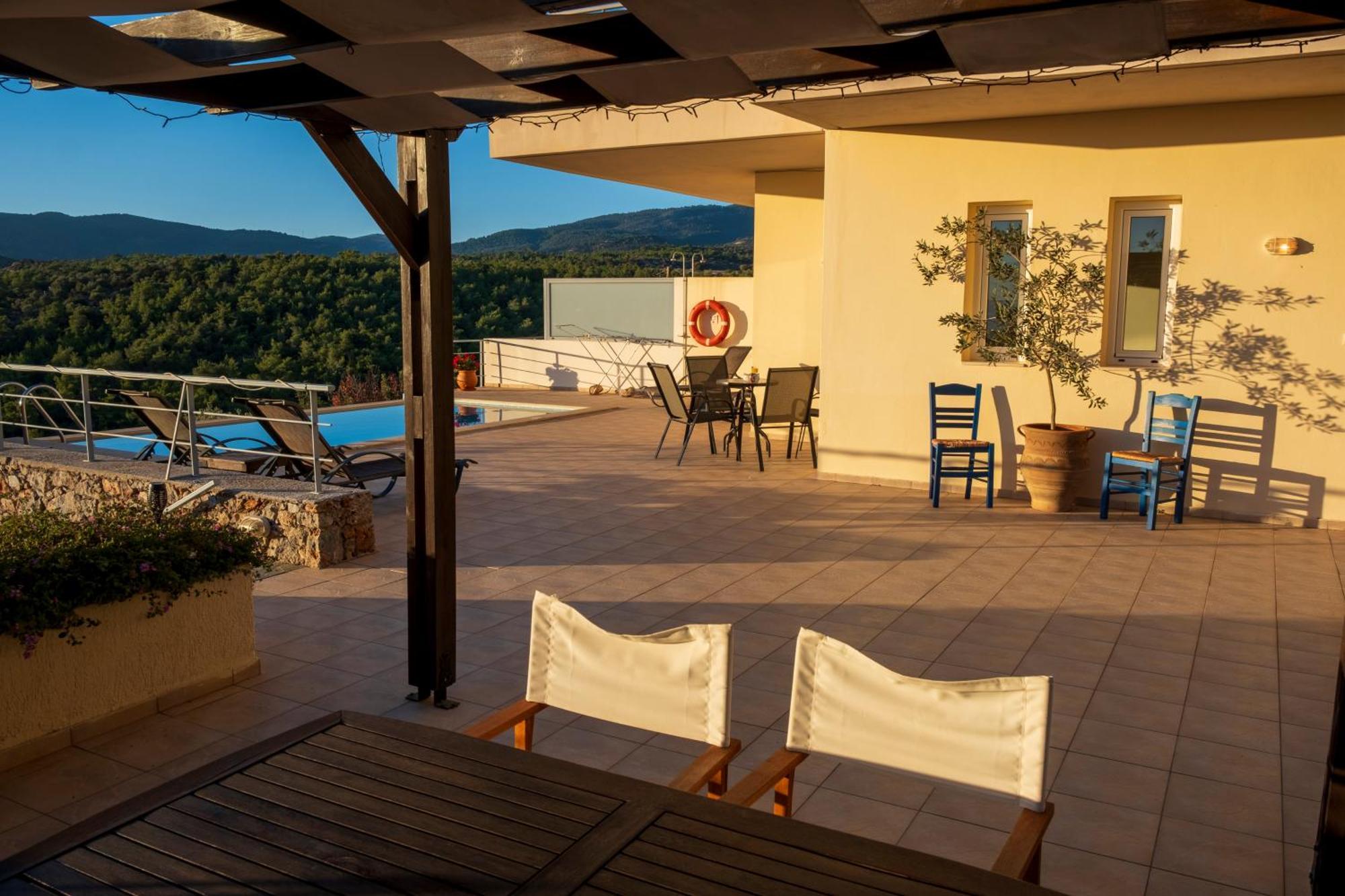 Villa Poppy Vathí Екстериор снимка