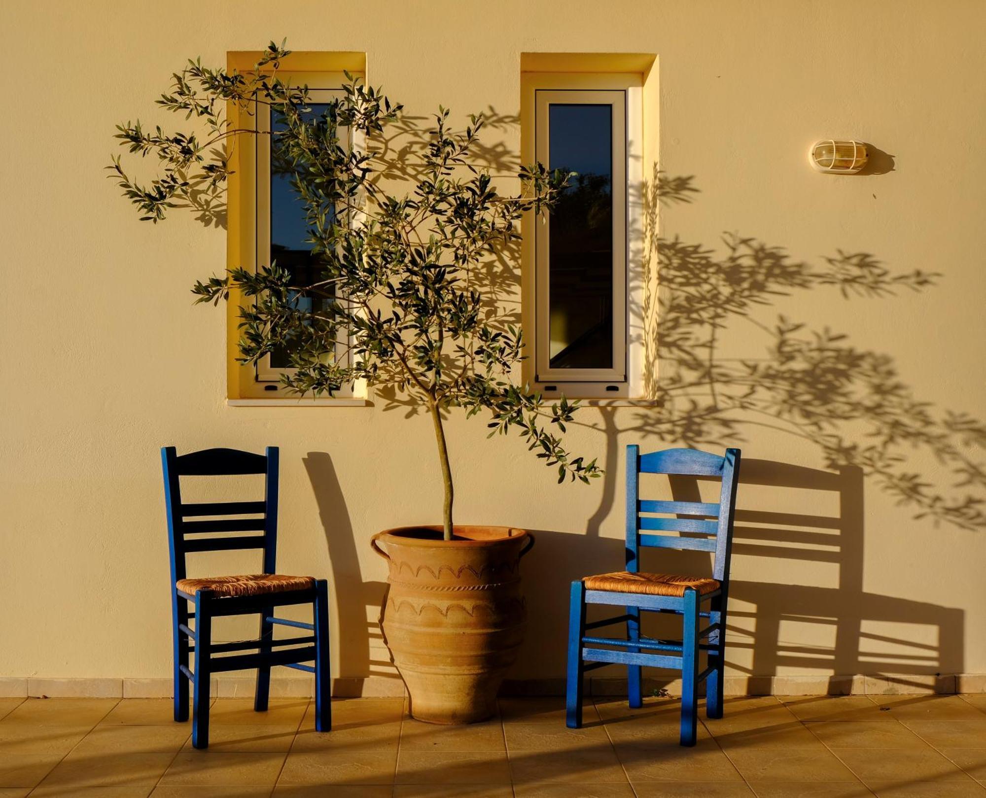 Villa Poppy Vathí Екстериор снимка